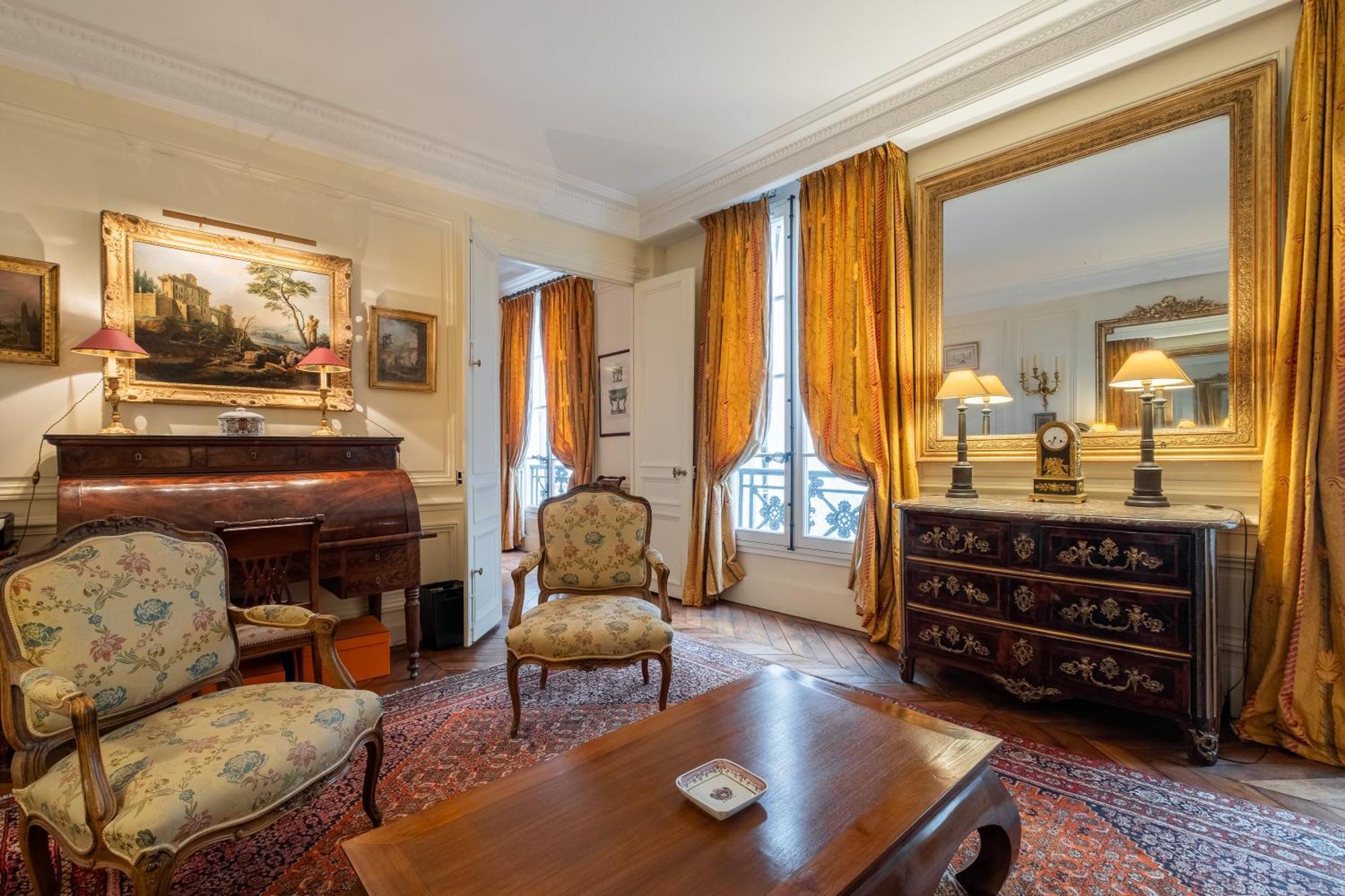 Veeve - Madeleine Royale * Parigi